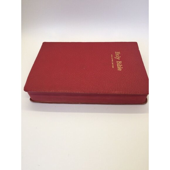 Holy Bible Dictionary Red Letter Edition Jesus King James Version KJV World - Picture 7 of 16